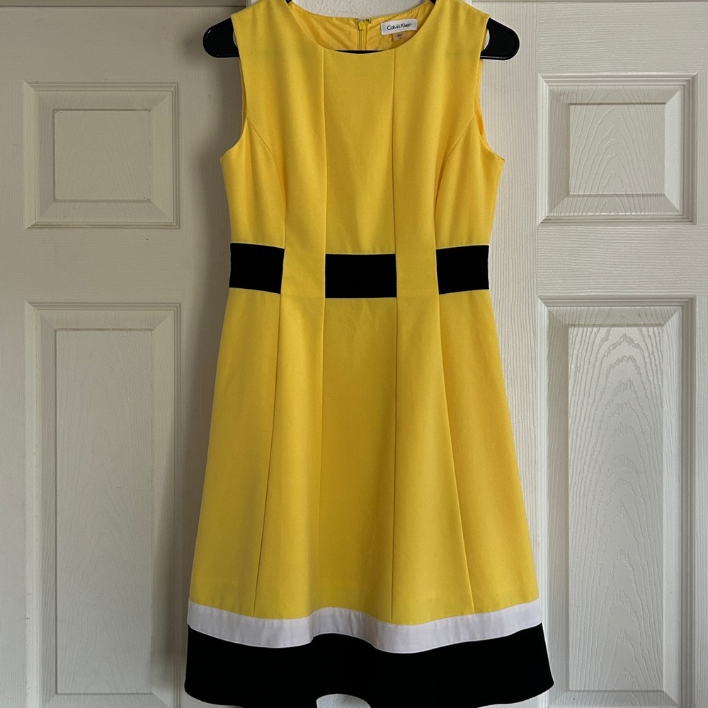4P Calvin Klein Lined  Sleeveless Career Dress Zipper Back Color Block
